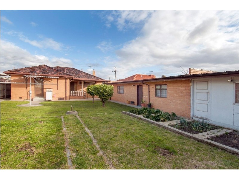 58 Alexander Avenue, Thomastown VIC 3074