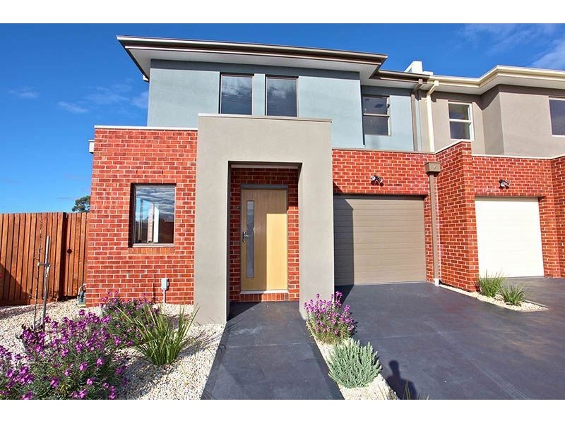 2 Quarterhorse Drive, South Morang VIC 3752
