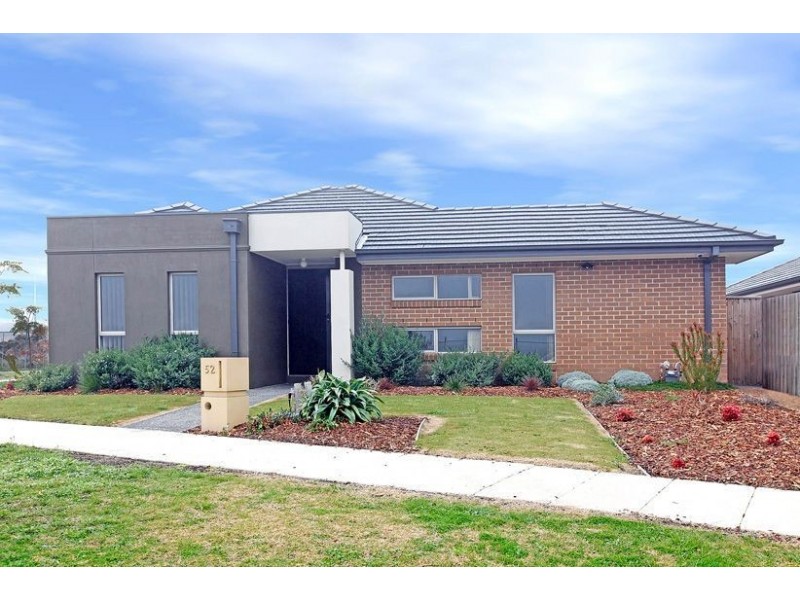 52 Broadleaf Drive, Epping VIC 3076