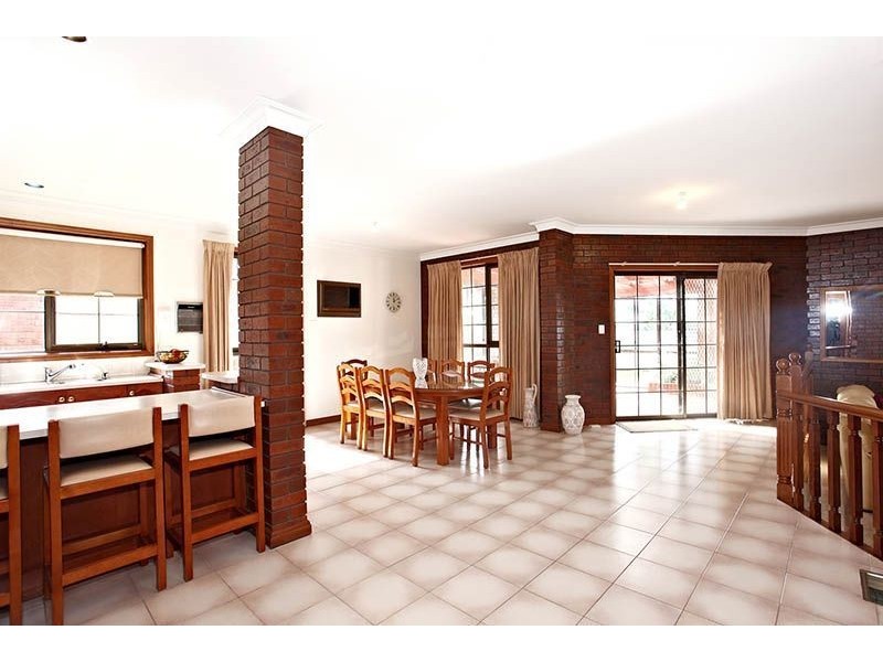 2 Narina Way, Epping VIC 3076