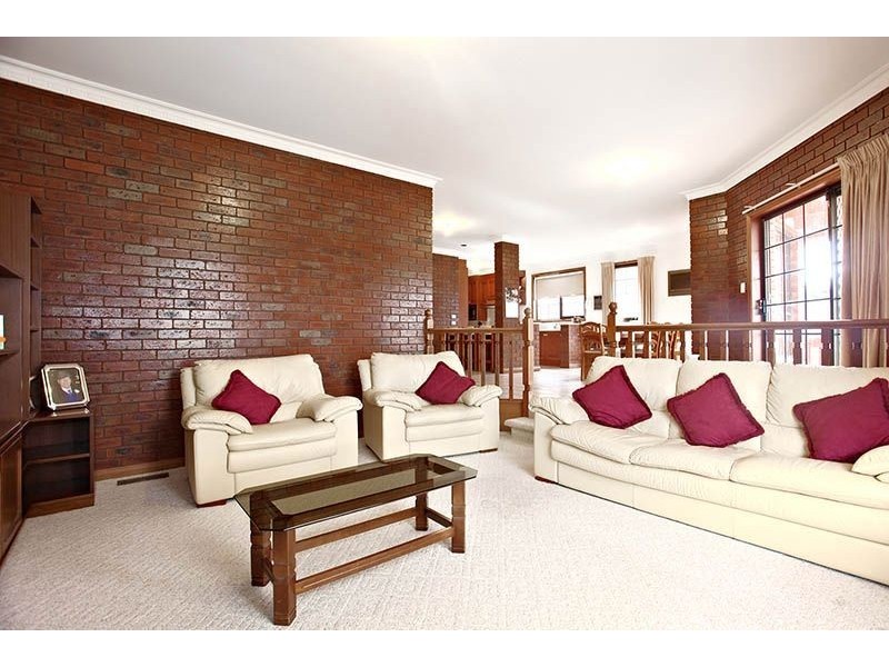 2 Narina Way, Epping VIC 3076