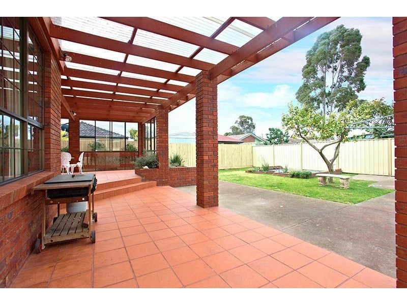 2 Narina Way, Epping VIC 3076