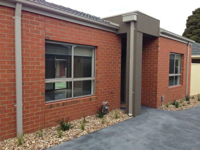 2/37 Darebin Drive, Thomastown VIC 3074