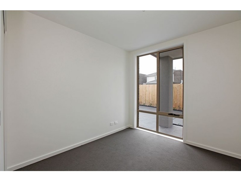 3/5 Travers Street, Thomastown VIC 3074