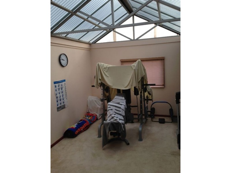 8 Lanark Street, Epping VIC 3076