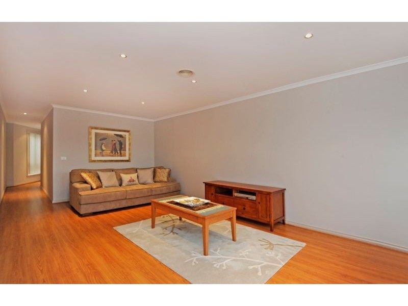15 Marjory Street, Thomastown VIC 3074