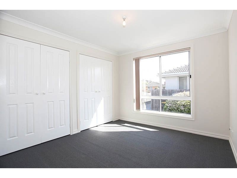 2/112 Mount View Road, Lalor VIC 3075