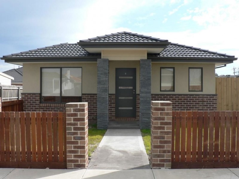 2/13 Edna Street, Thomastown VIC 3074