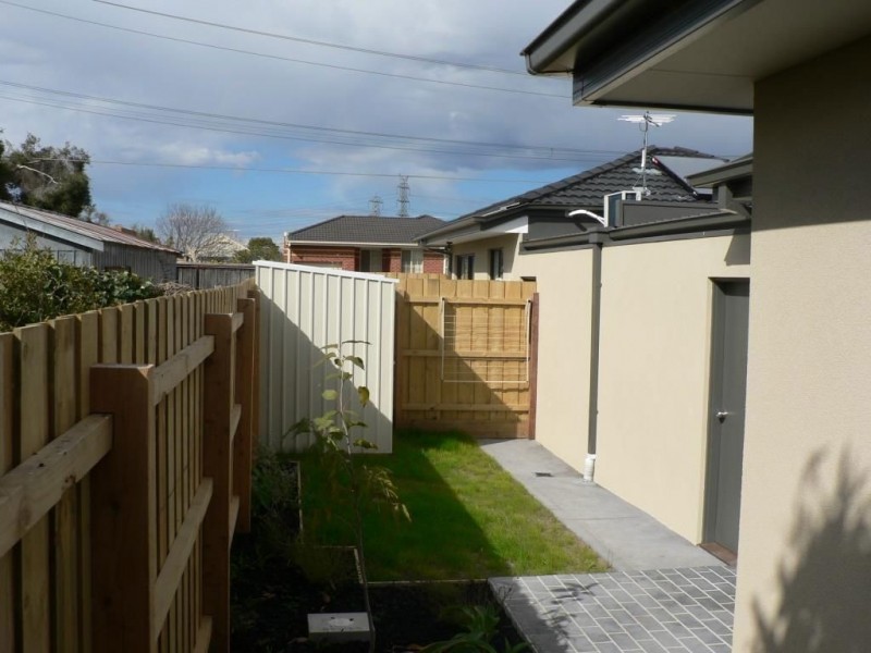 3/13 Edna Street, Thomastown VIC 3074