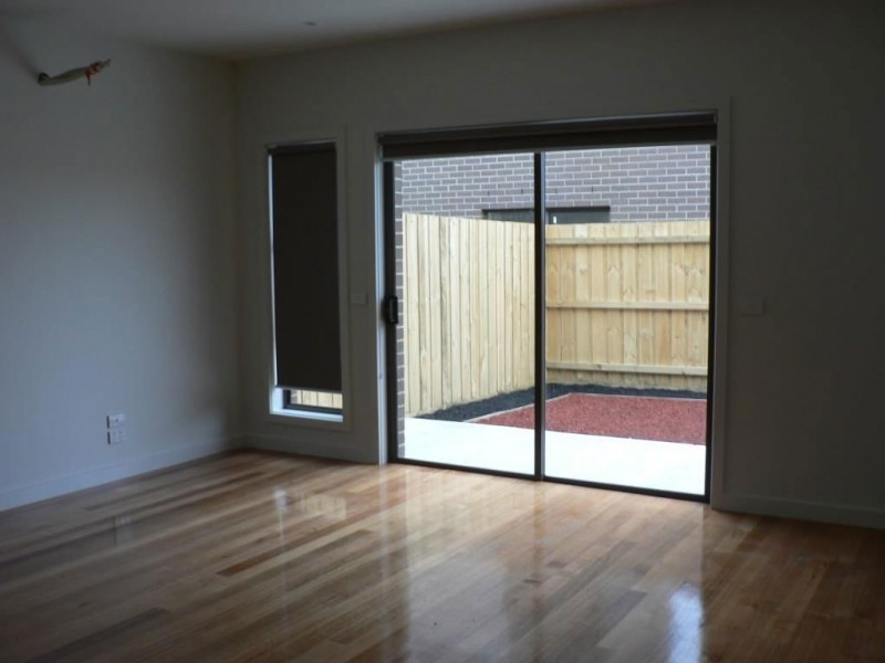 10/20 Edith Street, Epping VIC 3076