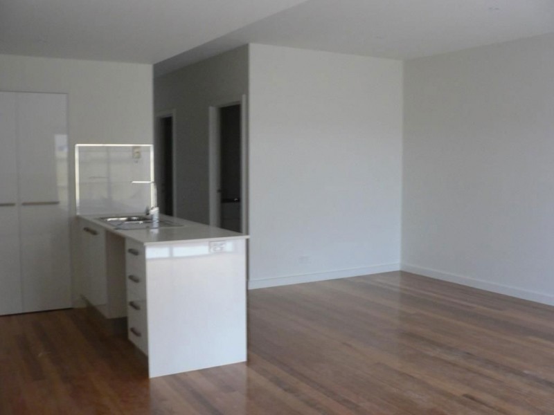8/20 Edith Street, Epping VIC 3076