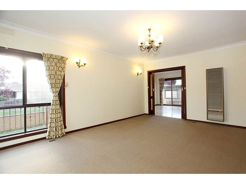 176 Main Street, Thomastown VIC 3074