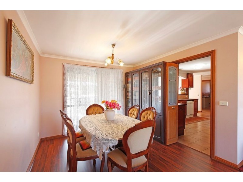 2 Clement Court, Mill Park VIC 3082