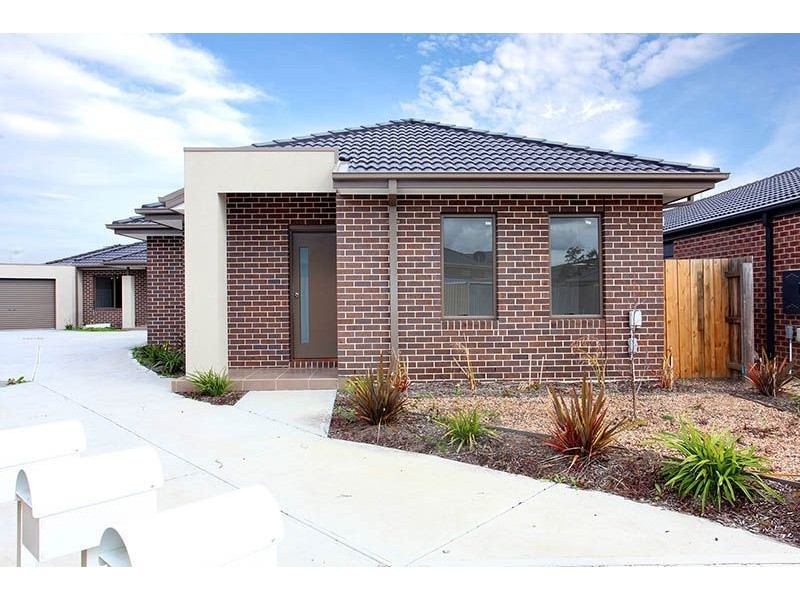 1/8 Mavora Place, South Morang VIC 3752