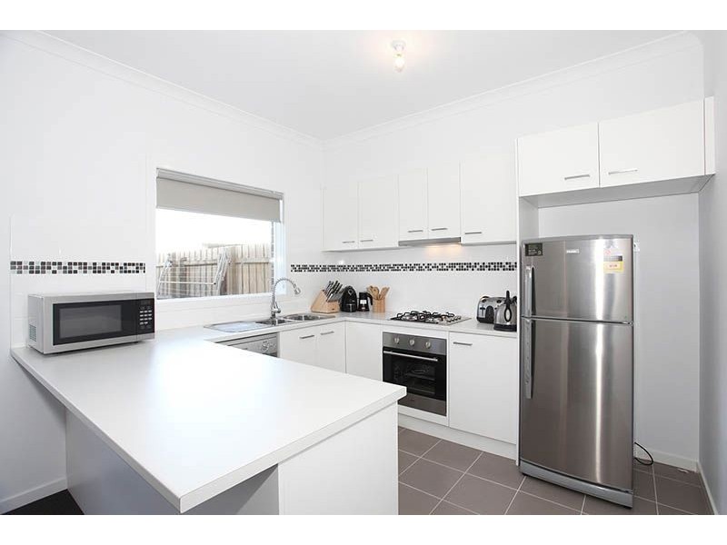 24 Oriano Street, Epping VIC 3076