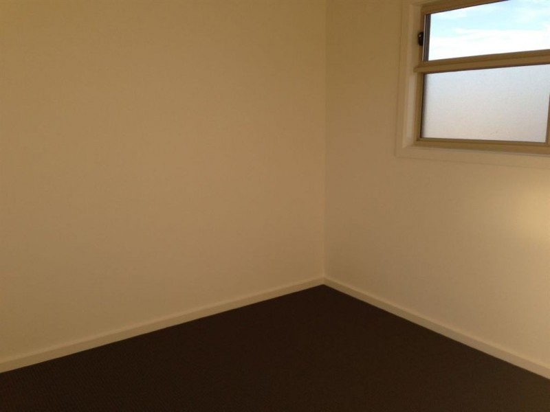 2/23 Lynne Street, Lalor VIC 3075