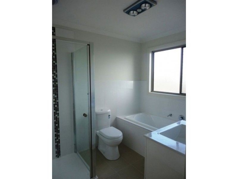 11 Mecklenburg Close, Epping VIC 3076