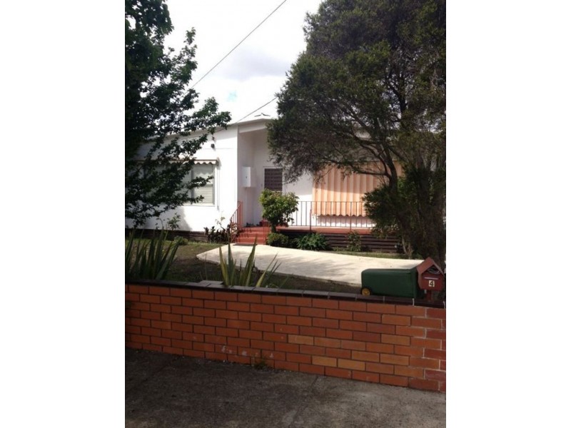 1/4 Seston Street, Reservoir VIC 3073