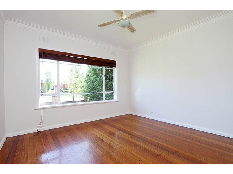 13 William Street, Lalor VIC 3075