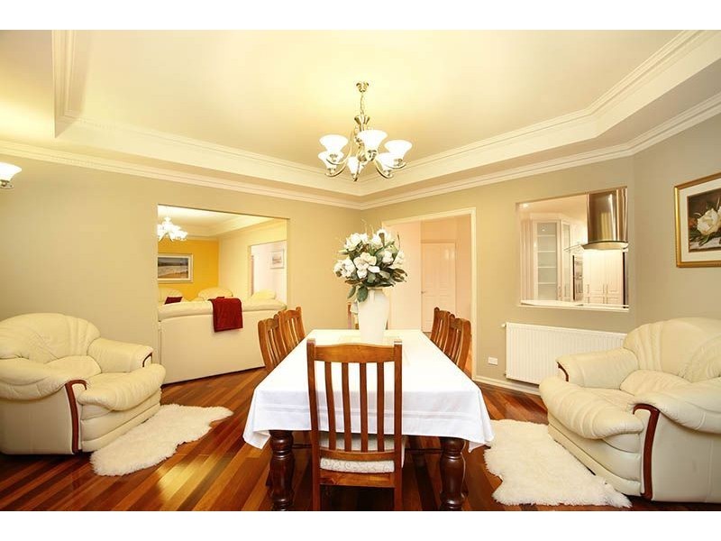 4 Hawkins Drive, Kinglake VIC 3763