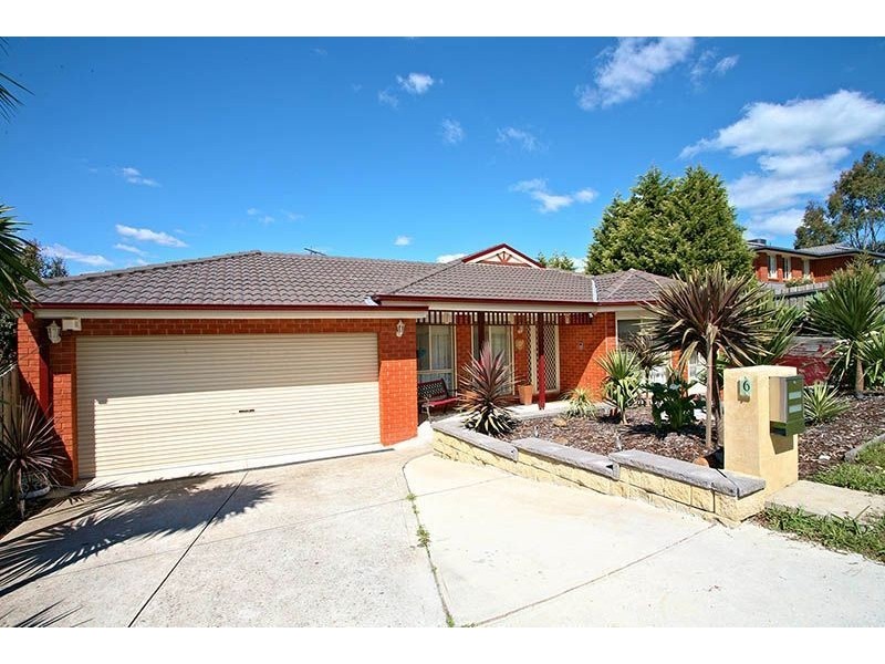 6 Wagtail Way, Whittlesea VIC 3757
