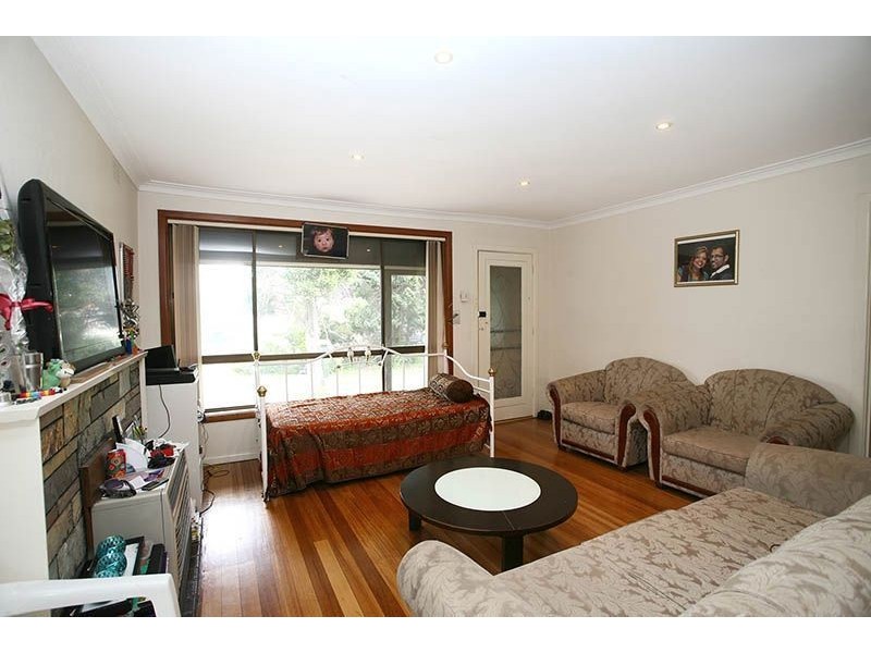 26 Edmondson Street, Lalor VIC 3075