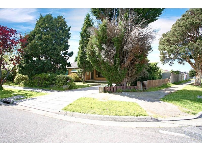 26 Edmondson Street, Lalor VIC 3075