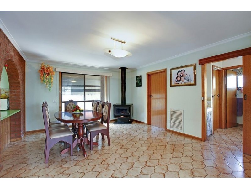 47 Oxford Drive, Thomastown VIC 3074