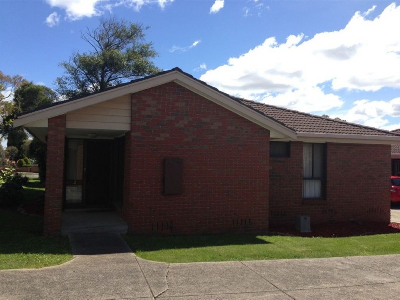 2/38 Moorhead Drive, Mill Park VIC 3082