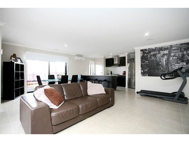 1 Mirka Drive, Lalor VIC 3075