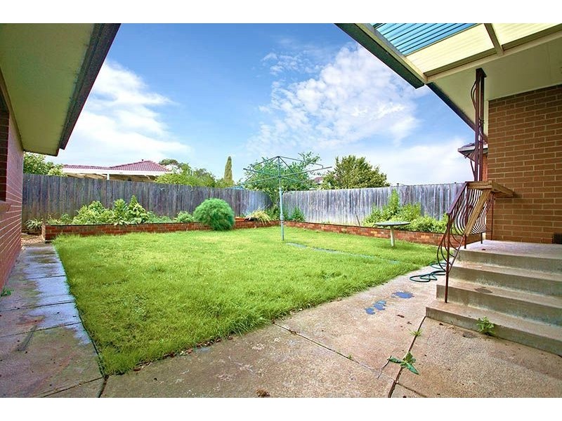 76 Victoria Drive, Thomastown VIC 3074