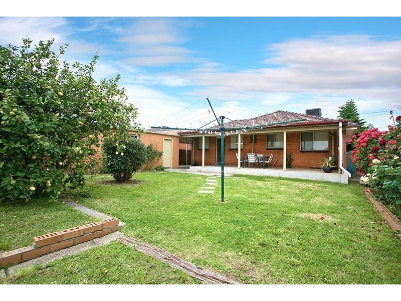 61 Festival Grove, Lalor VIC 3075