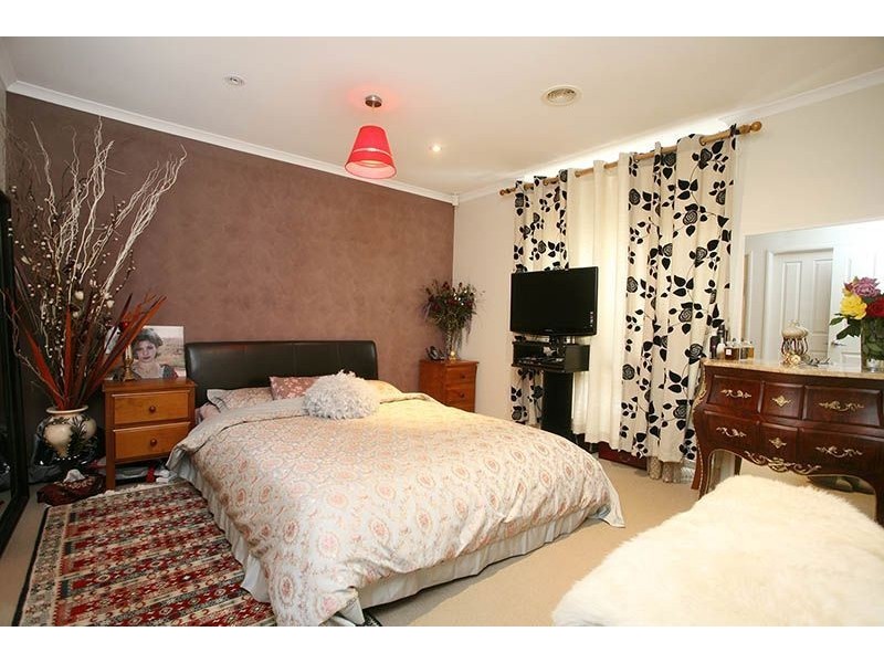 2 Rocky Court, Epping VIC 3076