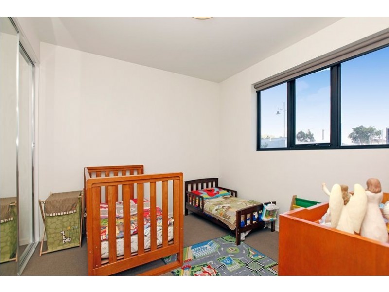 2/90 Epping Road, Epping VIC 3076