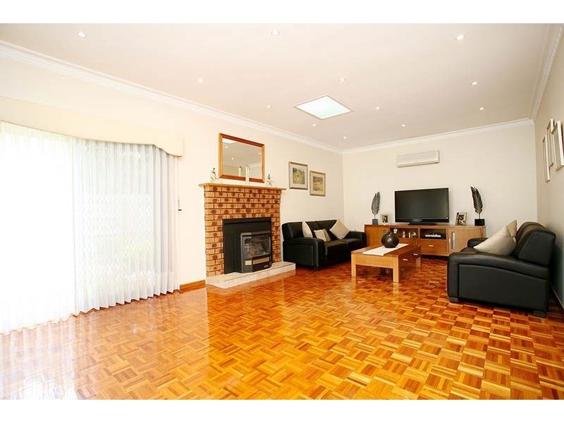 11 Ostia Court, Thomastown VIC 3074