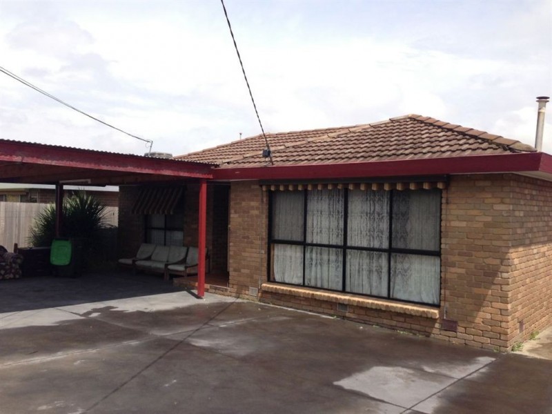 11 Banksia Avenue, Thomastown VIC 3074