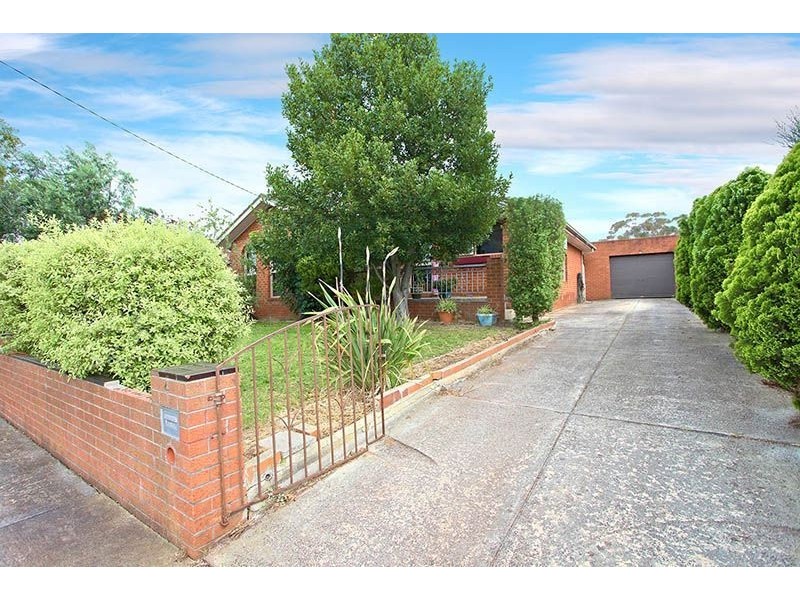 4 Midholm Court, Thomastown VIC 3074