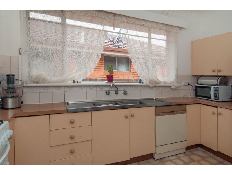 70 The Boulevard, Thomastown VIC 3074