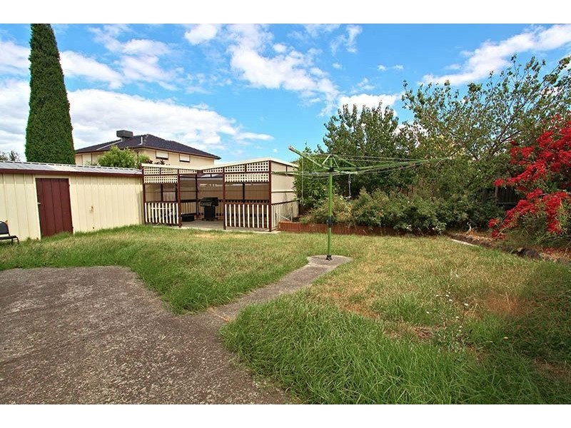 3 Sladen Close, Thomastown VIC 3074