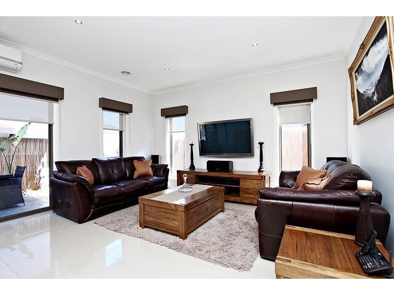 8 Kopi Way, Wollert VIC 3750