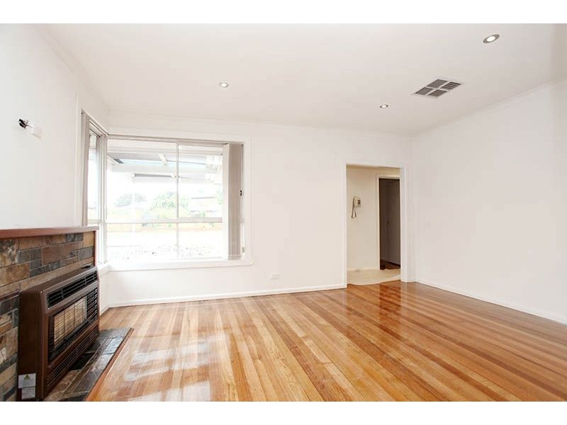 1&2/17 Ruthven Crescent, Lalor VIC 3075