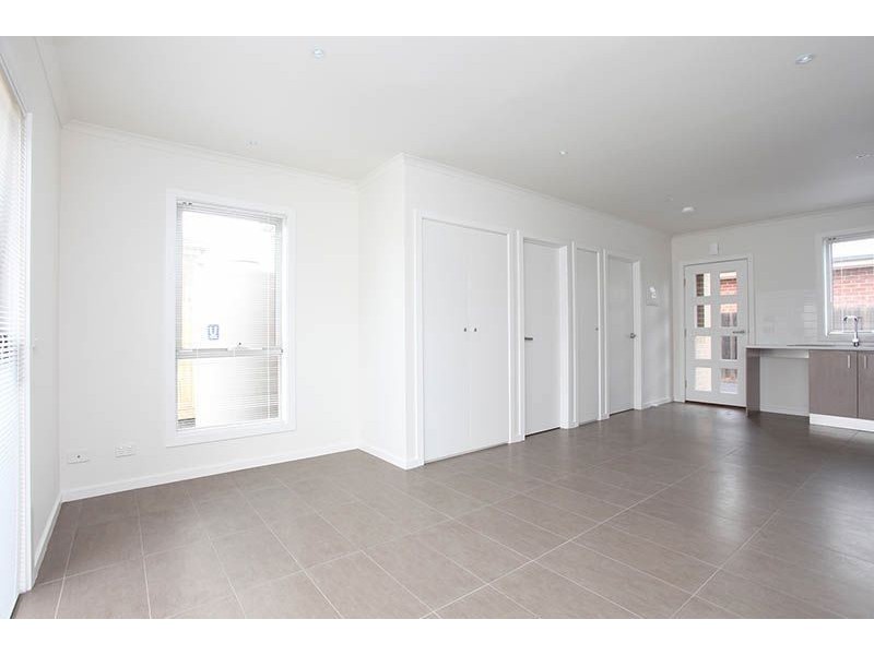 2/26 Westall Street, Thomastown VIC 3074