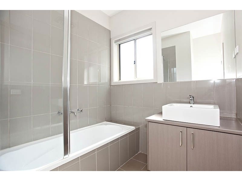 35A Nisbett Street, Reservoir VIC 3073