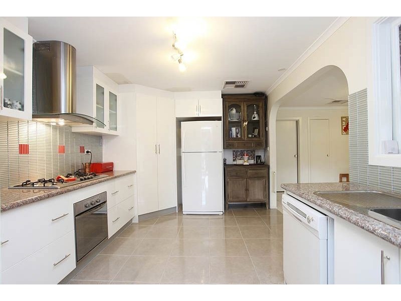 7 Judith Court, Lalor VIC 3075