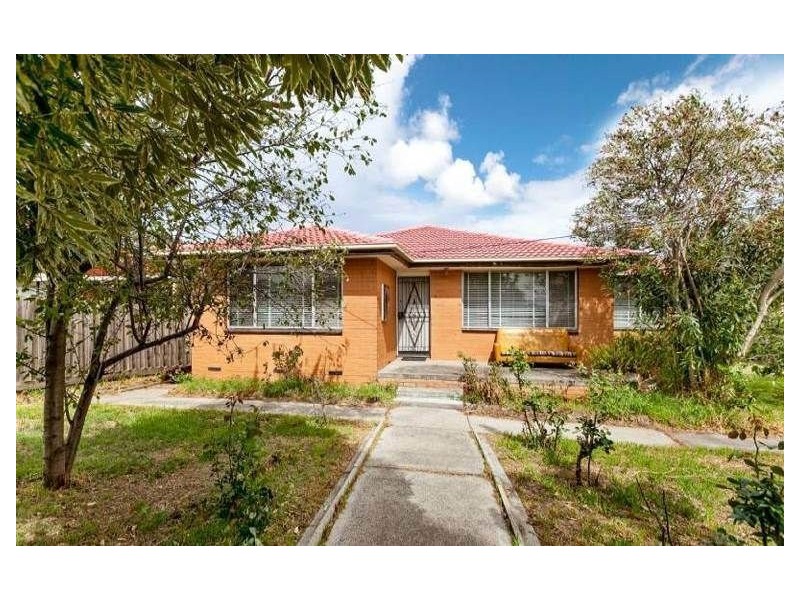 10 Winamurra Crescent, Thomastown VIC 3074