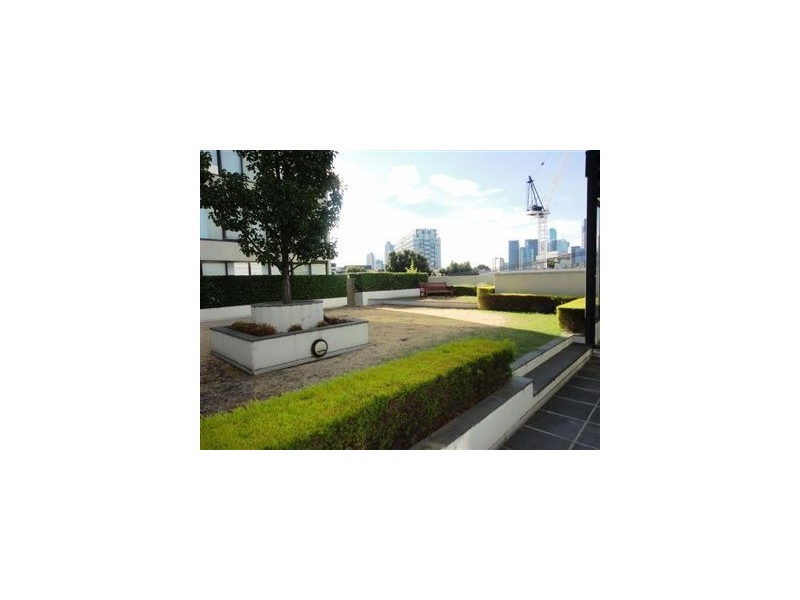 51/39 Dorcas Street, South Melbourne VIC 3205