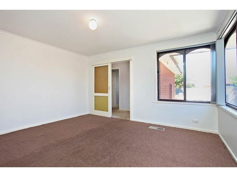 1 Tahara Court, Thomastown VIC 3074
