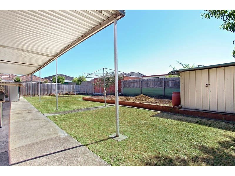 1 Tahara Court, Thomastown VIC 3074