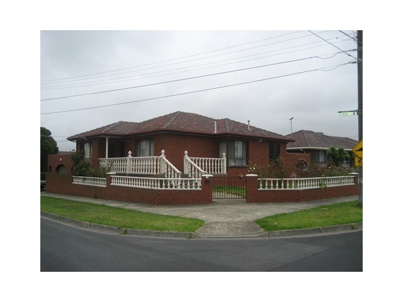 38 Bendigo Crescent, Thomastown VIC 3074