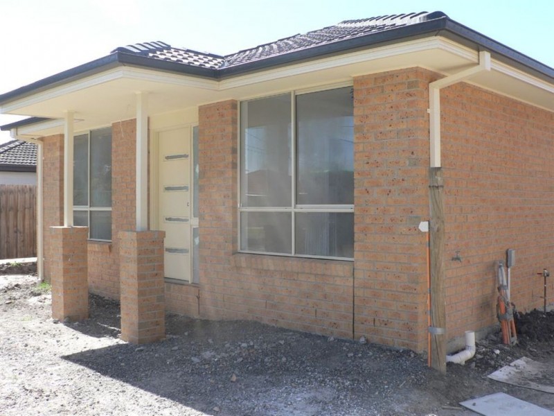 2/8 McKinnon Street, Thomastown VIC 3074